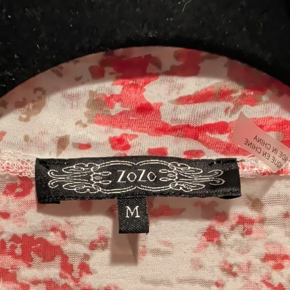 Stylish Red and White Women's Cardigan - Picture 3 of 6